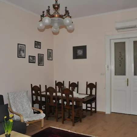 شقة Matyas House In The Center